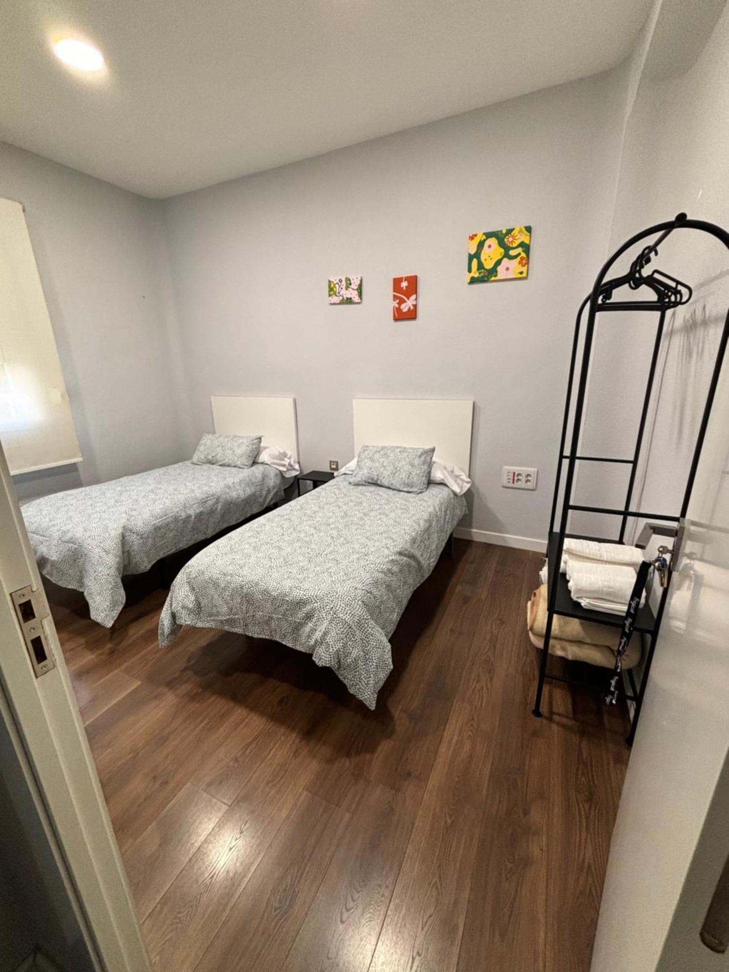 Plaza De La Caleta 2 Homestay Granada